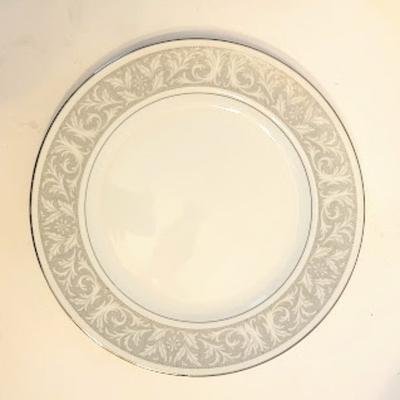 Set of 2 Imperial Japan Dinner Plates by W. Dalton Whitney Replacements - Picture 4 of 5